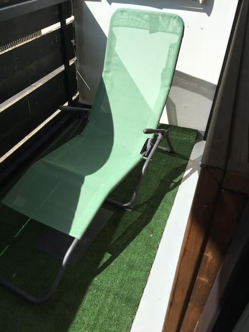 Appartement Tres Lumineux Egat Buitenkant foto
