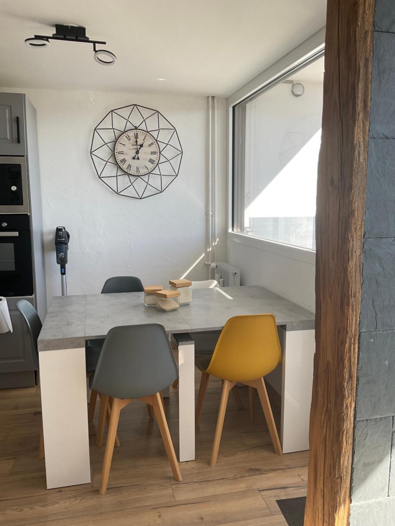Appartement Tres Lumineux Egat Buitenkant foto